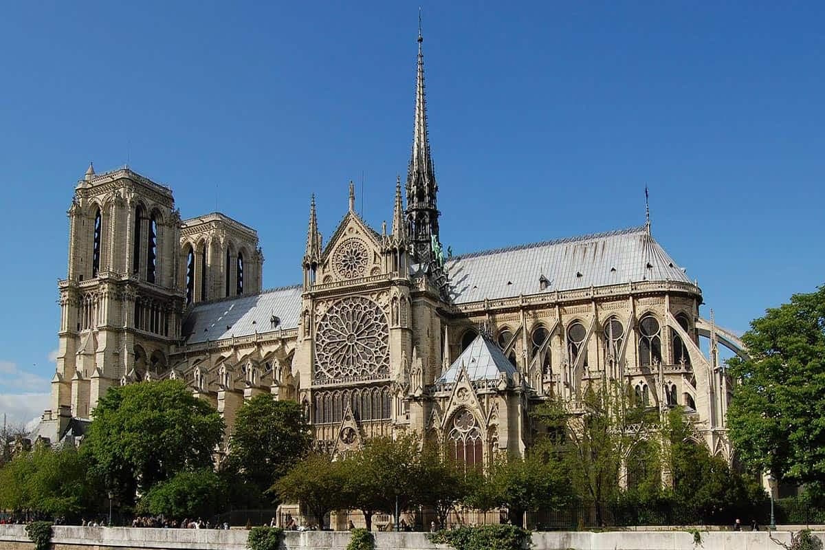 Une pléiade de stars de la musique donnera un concert le 7 décembre pour la réouverture de Notre-Dame de Paris