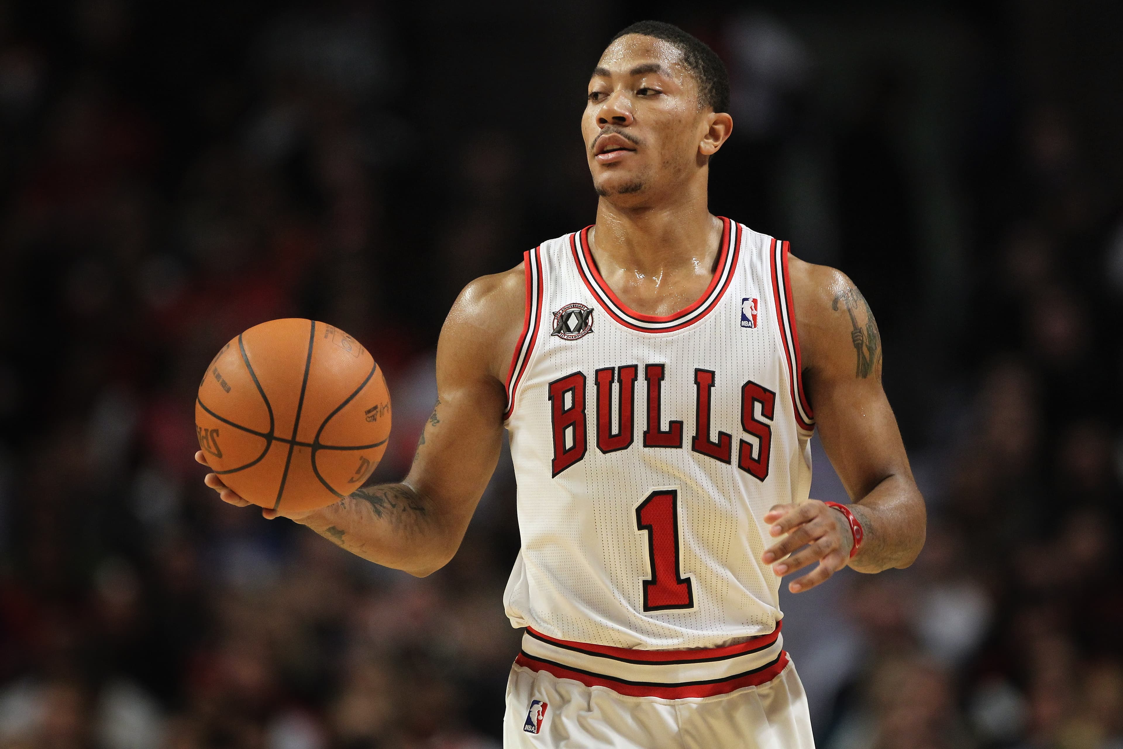 Les Chicago Bulls retirent le numéro de Derrick Rose pour toujours en NBA