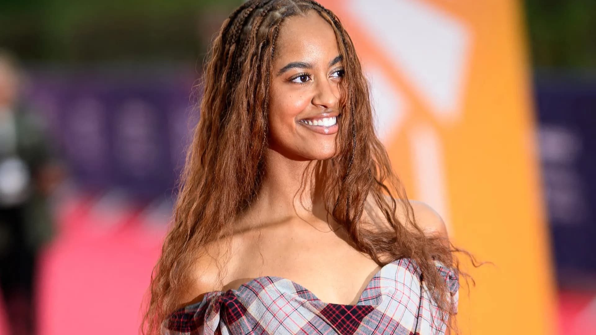 Malia, la fille de Michelle et Barack Obama, abandonne son nom de famille pour une carrière dans le cinéma