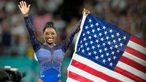 Simone Biles s'exprime sur le débat autour des athlètes transgenres