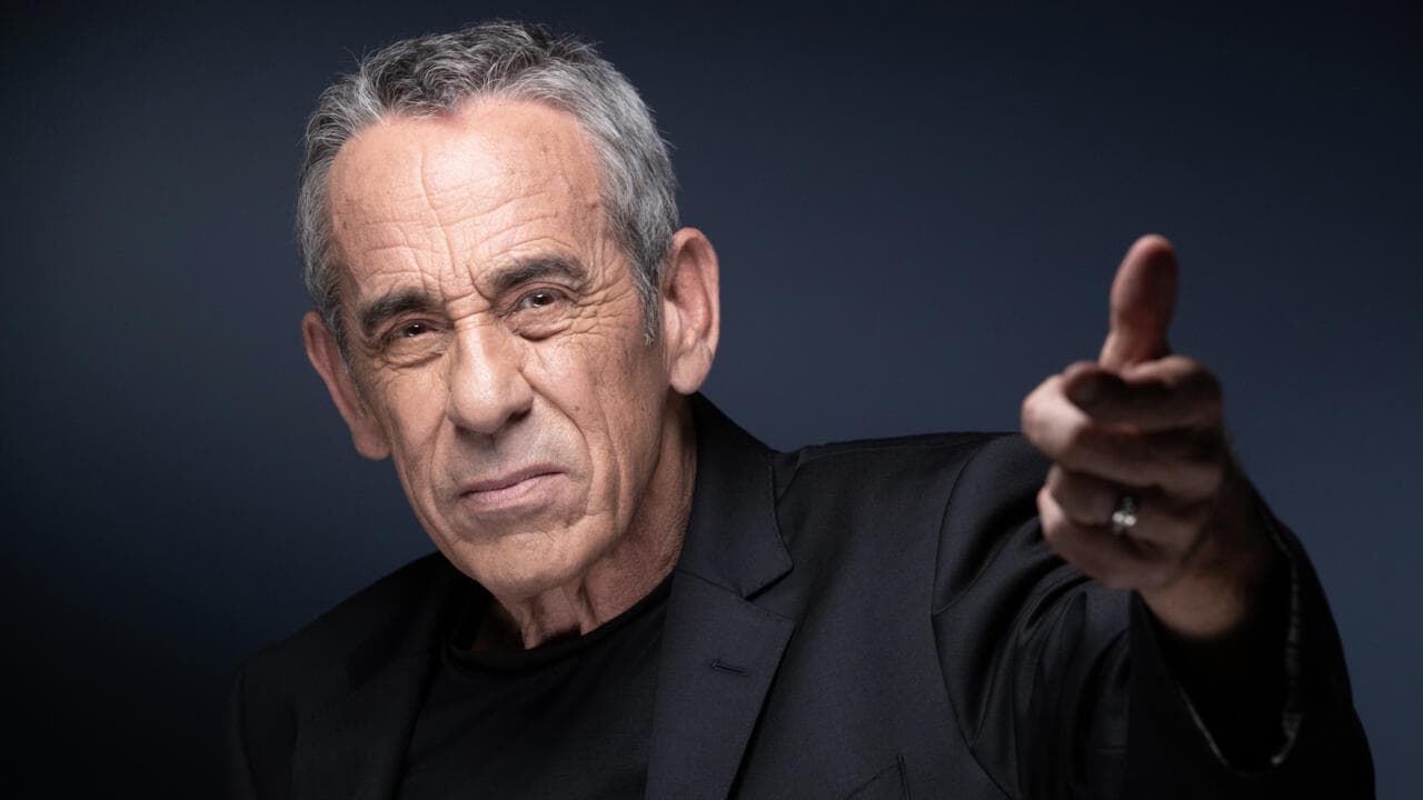Thierry Ardisson : l’Homme en noir tire sa révérence à 76 ans