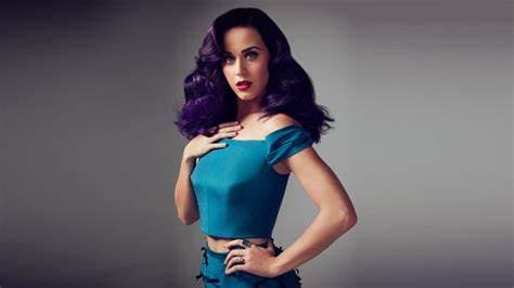 Katy Perry condamnée à une amende pour un clip tourné illégalement dans les dunes en Espagne
