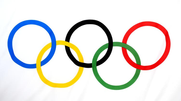 Le CIO interdit aux athlètes transgenres de participer aux épreuves féminines des Jeux olympiques