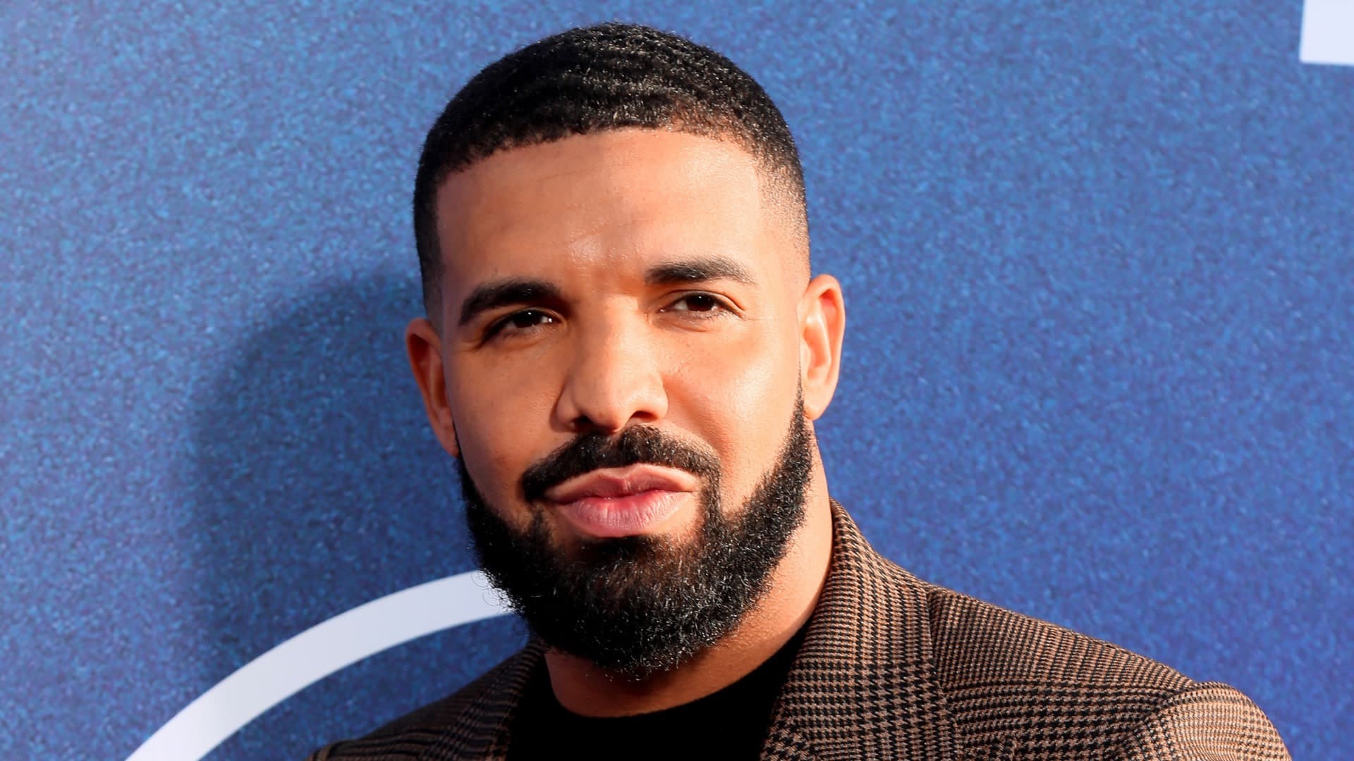 Le rappeur Drake désigné meilleur artiste de la décennie | IciBillet