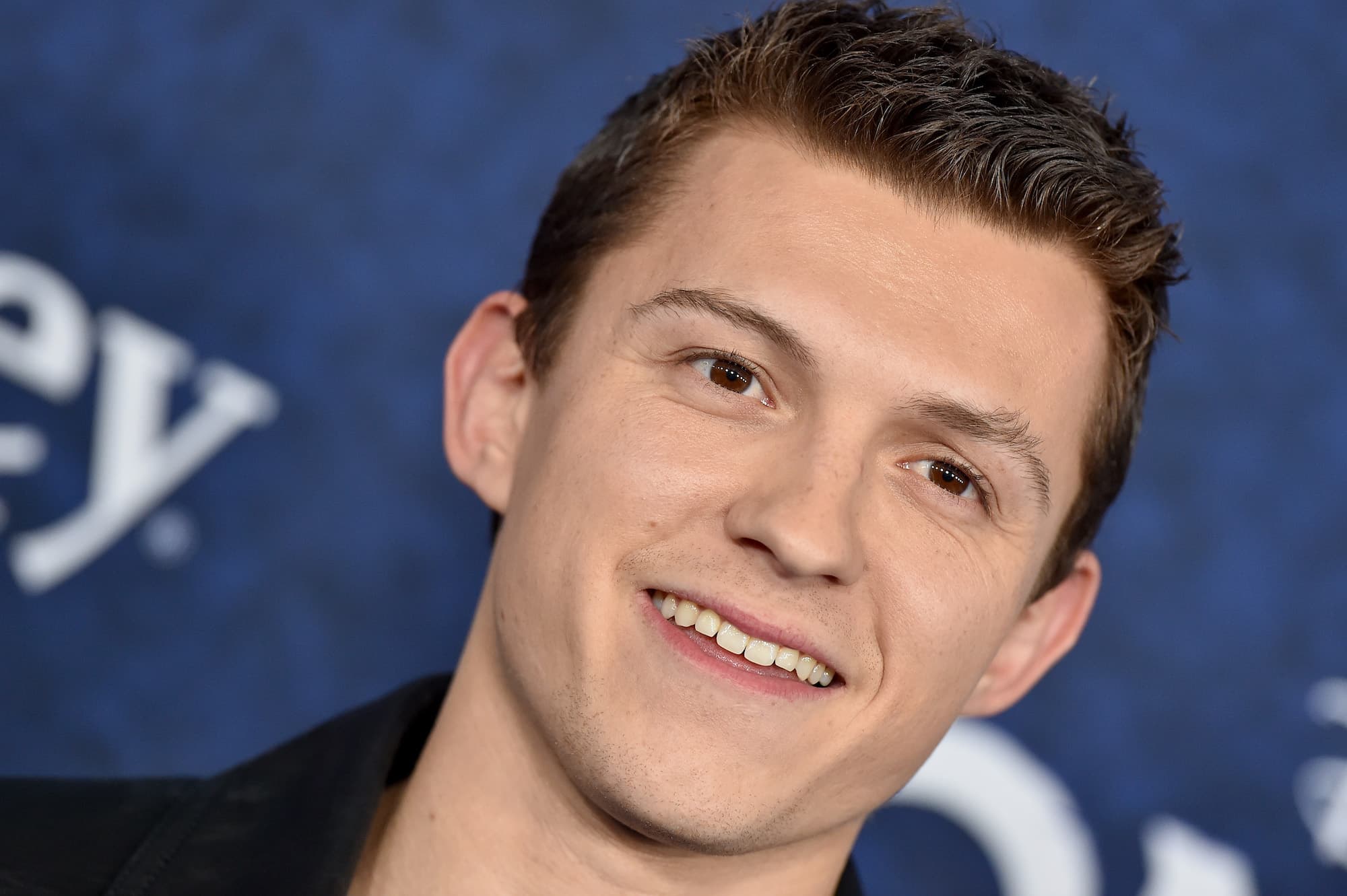 Tom Holland prend une pause des médias sociaux pour sa santé mentale