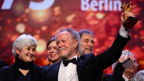 Ours d'or pour "Sur l'Adamant" de Nicolas Philibert au Festival du film de Berlin 2023