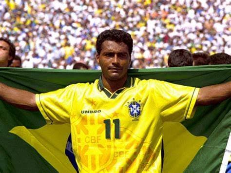 Le Brésilien Romario, champion du monde 1994, va rechausser les crampons à 58 ans