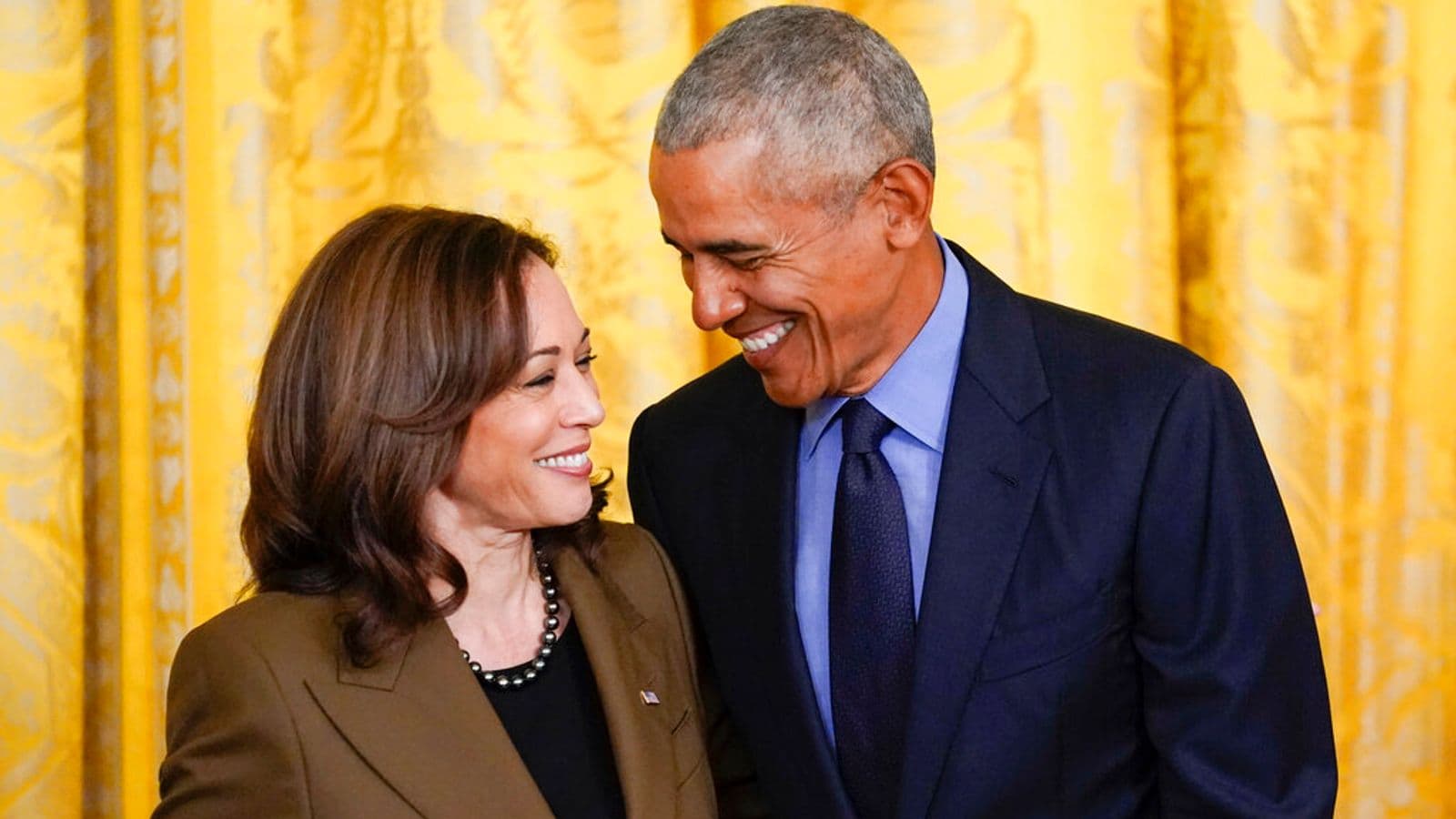Barack et Michelle Obama soutiennent officiellement Kamala Harris pour la présidentielle américaine