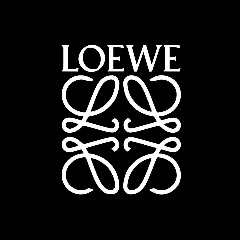 Loewe, marque LVMH, annonce le départ de son directeur artistique Jonathan Anderson