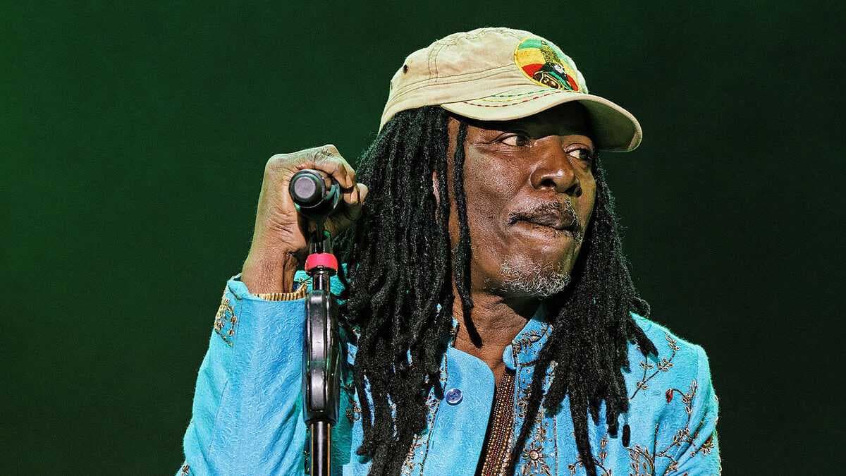 Alpha Blondy annonce la sortie de « Rise », le 20e album de sa carrière