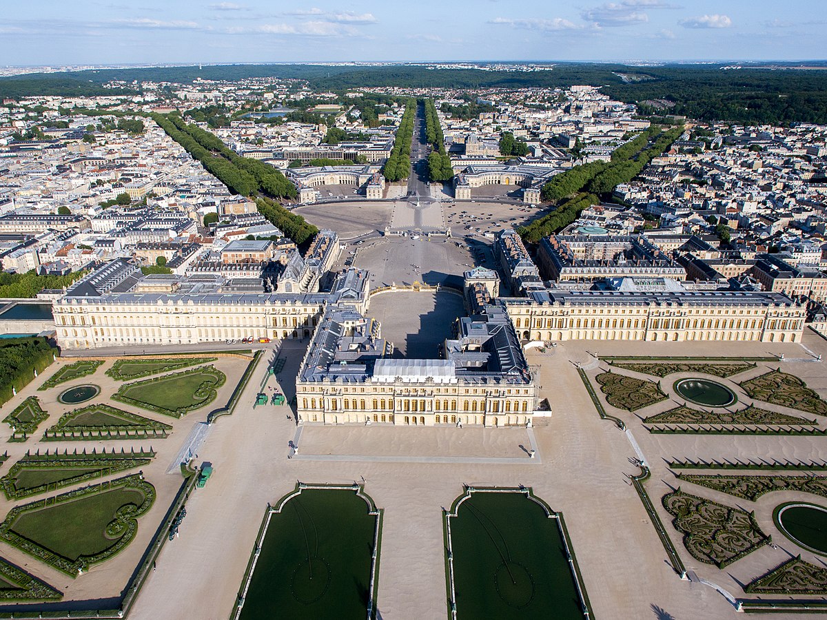 Le Château de Versailles met  en lumière les métiers d’art sur la toile